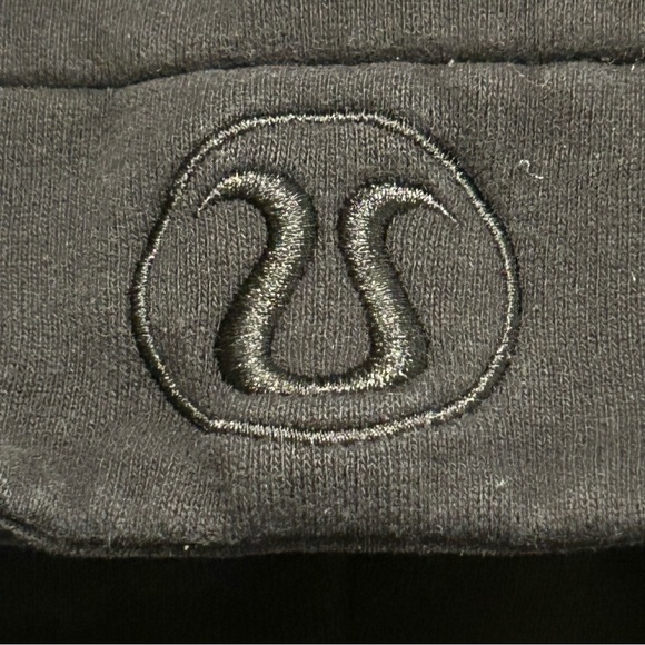 Lululemon Scuba Full-Zip Hoodie Black Women's Size S Thumbholes Fleece Sweater - Picture 5 of 5